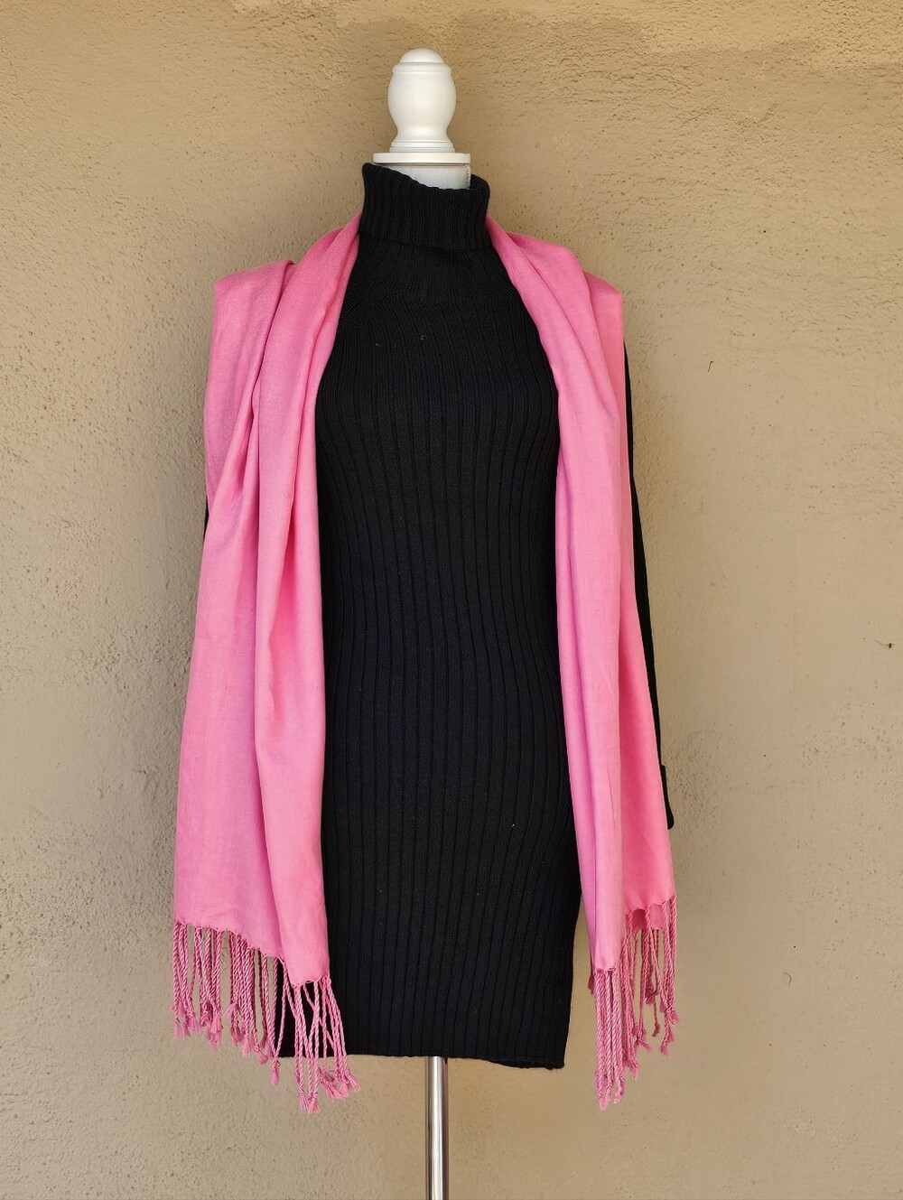 Pashmina Original Cashmere Scarf Bright Pink W/ Tassels